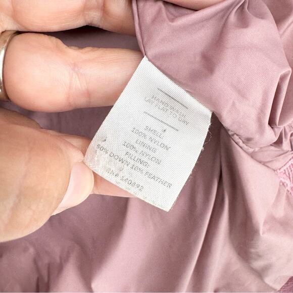 Marine Layer Meredith Puffer Coat Full Zip in Mauve Pink Size S Outdoor Gorpcore - Picture 14 of 15